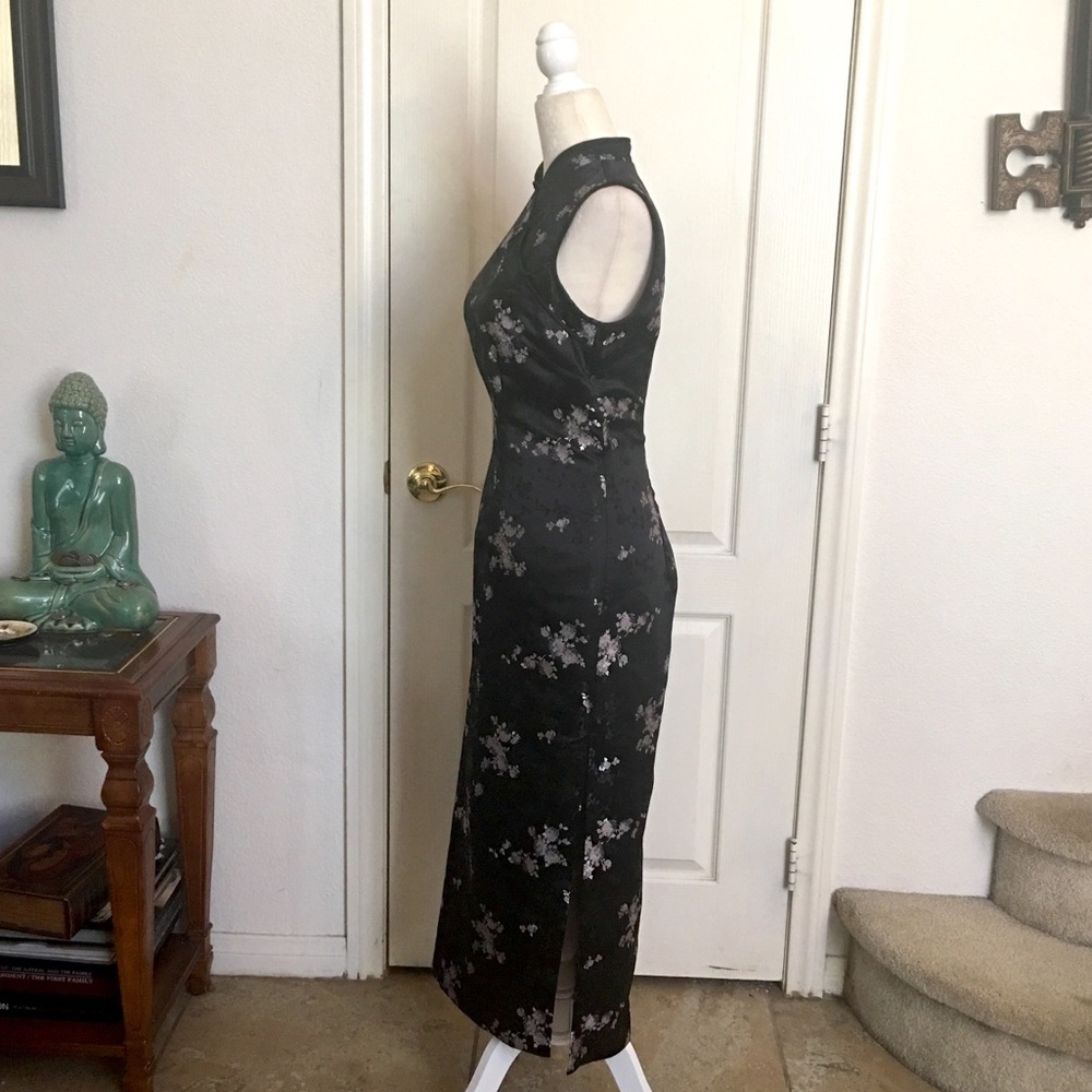 Robbie Bee Asian Inspired Dress - Picture 4 of 8